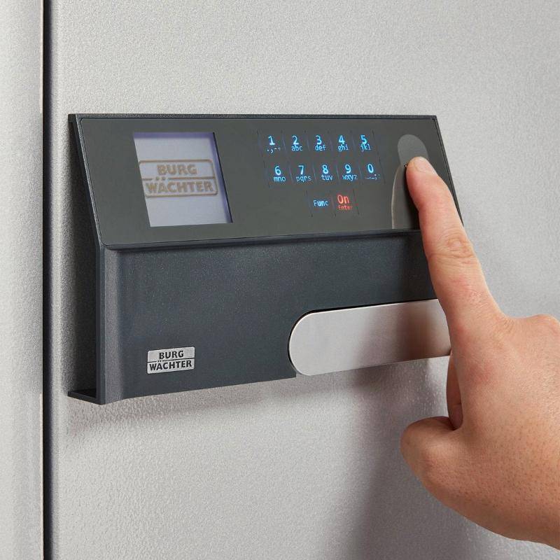 Close-up of electronic lock on Burg Wachter Diplomat MTD 780 safe