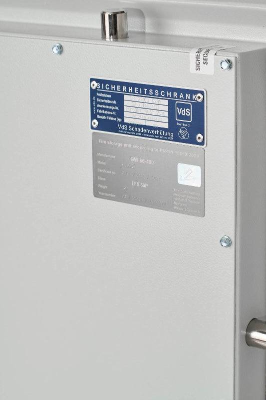 Close-up of De Raat DRS Combi-Fire 4 safe door showing VdS certification plate, highlighting its £4K rating and 60-minute fire protection.