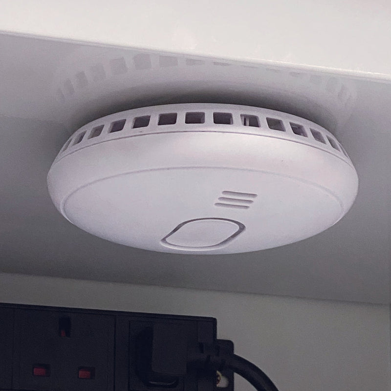 Phoenix BS0441 Battery Fighter Safe, 63 Litre, with internal smoke detector for lithium-ion battery safety. Ideal for home or office fire protection.