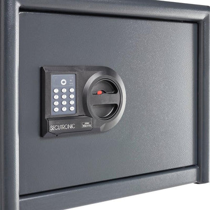 Close-up of Burg Wachter M520 Magno safe electronic lock