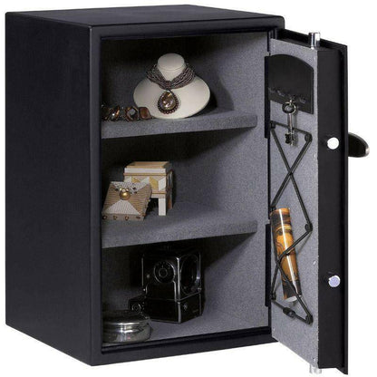 Master Lock T6-331 Safe interior with valuables