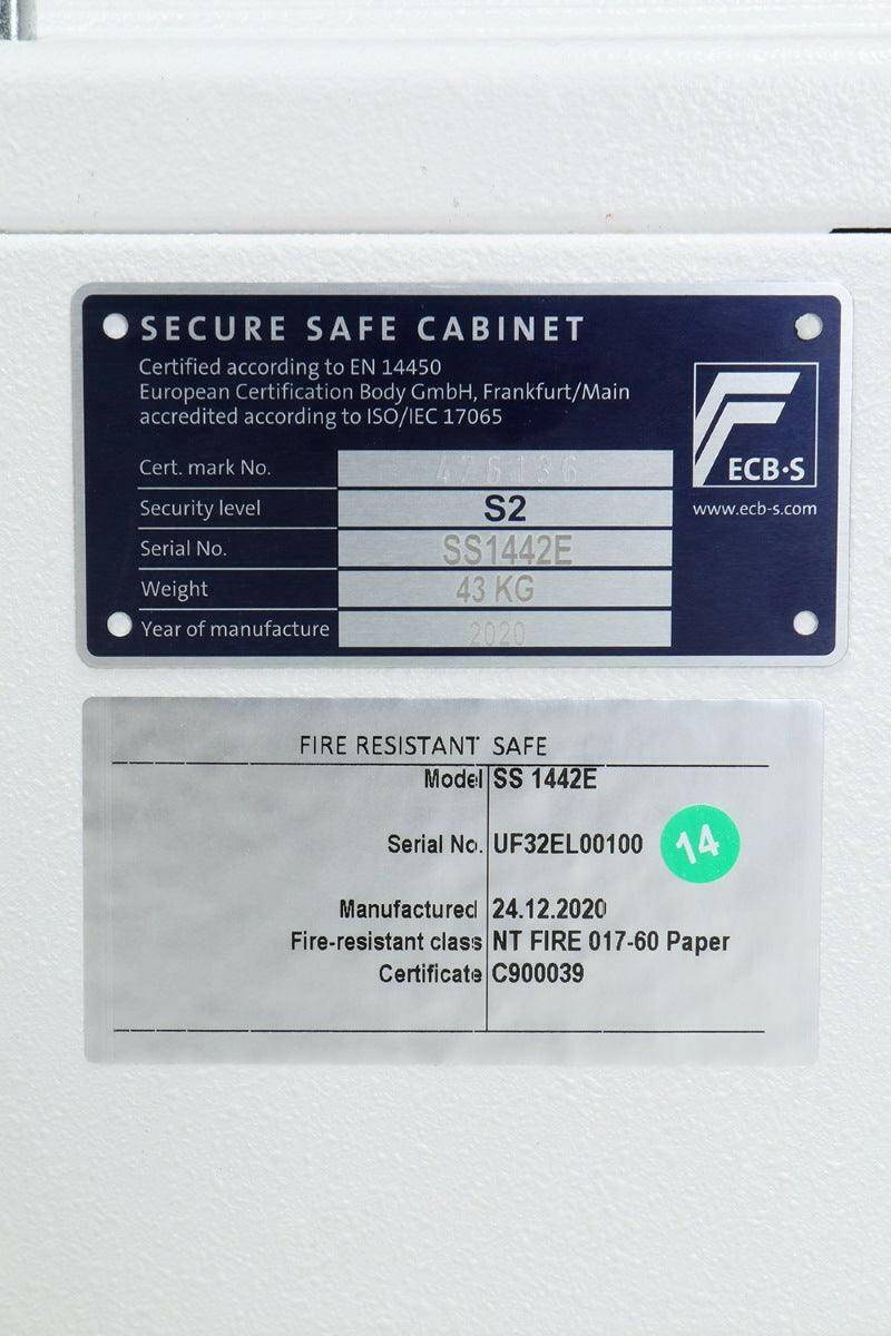 picture of Phoenix Fortress Pro SS1442 Size 2 S2 Security Safe