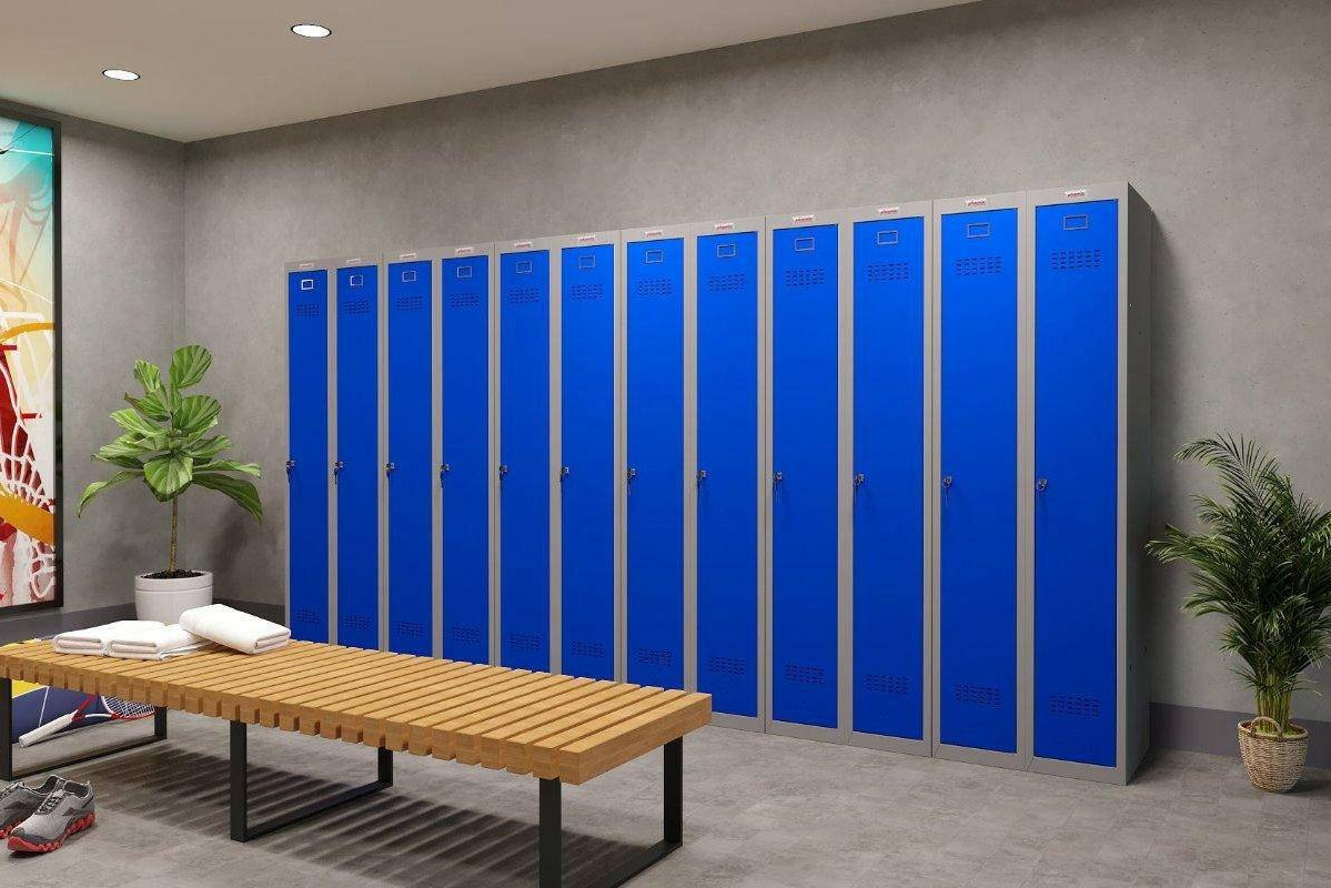 Row of blue Phoenix CD1130 lockers in room