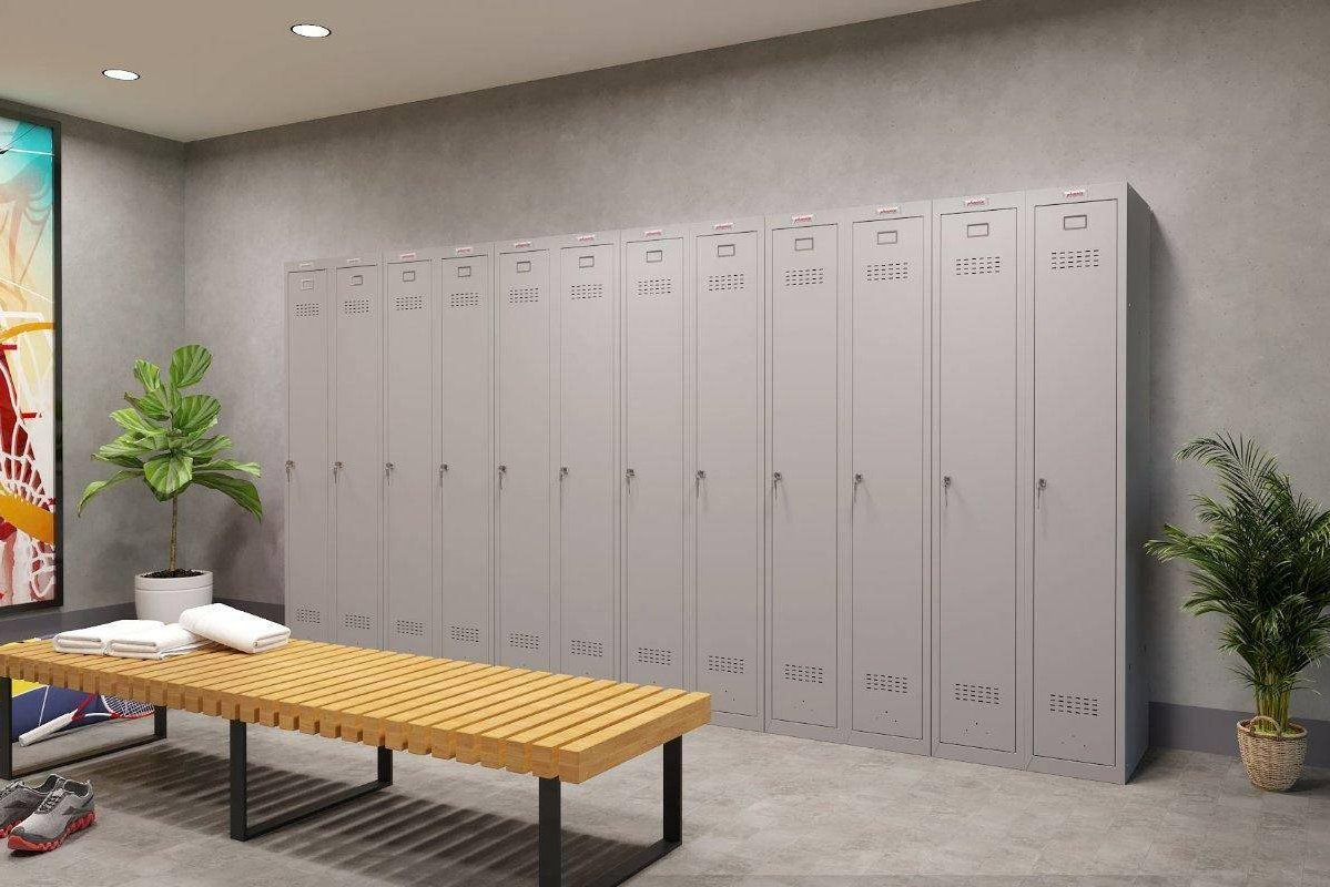 Row of gray Phoenix CD1130 lockers in room